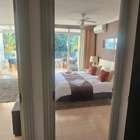 Apartment Next To The Beach Portals Nous  Bagian luar foto